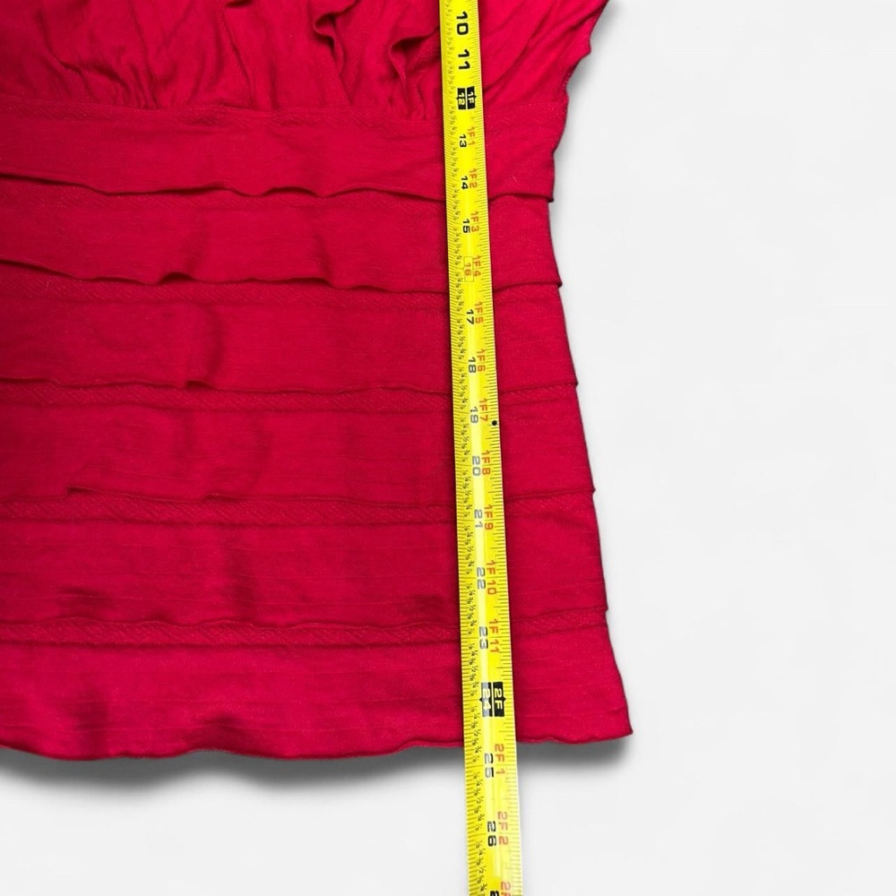 Max Studio V-Neck Ribbed Top - Picture 5 of 6